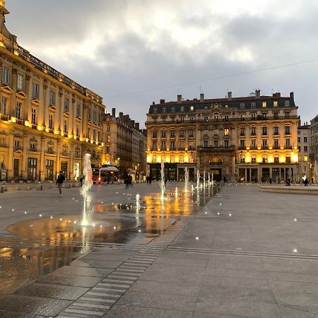 Gite Du Vieux Lyon Lião Exterior foto